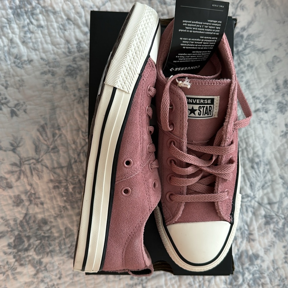 Converse Chuck Taylor Madison Suede Dusty Pink Low-Top Sneakers NIB 7.5 - Picture 4 of 4